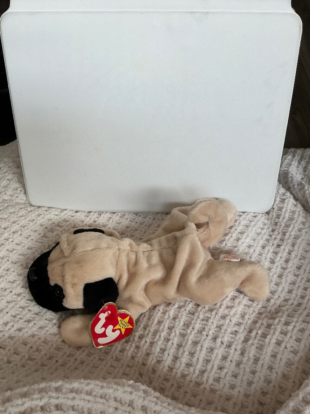 Pugsly - ty Beanie Baby Collection